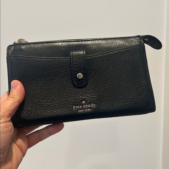 Kate Spade Crossbody Convertible Wallet/Purse - Picture 12 of 12